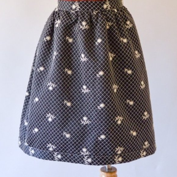 NEW Authentic Anna Sui Skirt - Picture 3 of 5